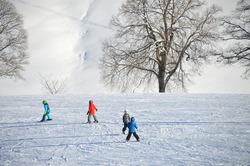 children, ski lessons, exercise hills